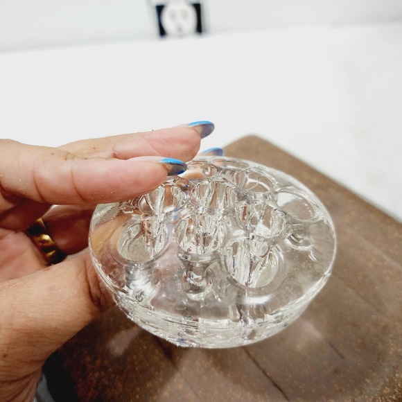 Vintage Handblown Clear Glass Flower Frog Footed Floral Arrangements - Picture 2 of 14